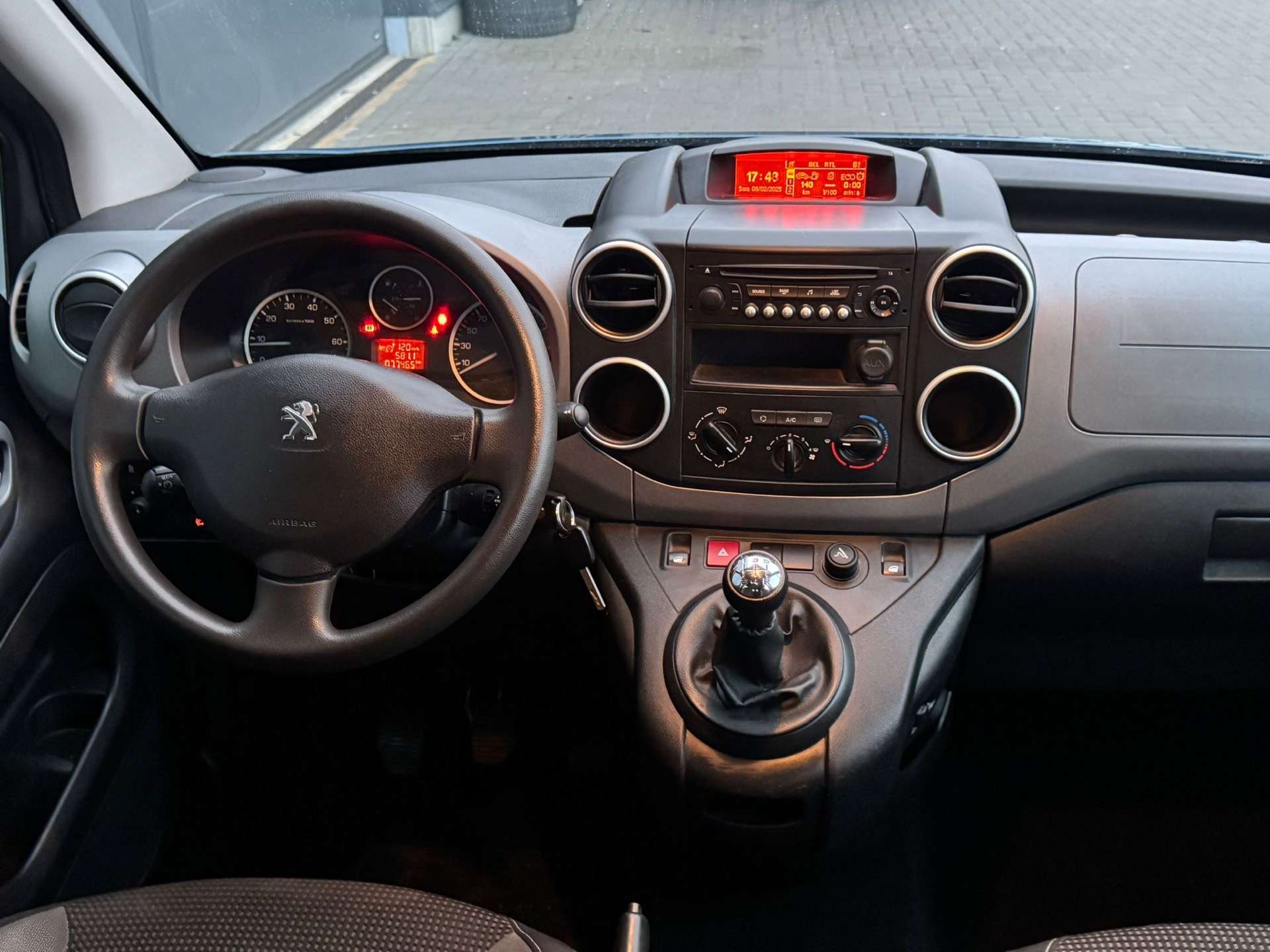 Peugeot Partner Tepee 1.6 BlueHDi // 7 Places // Clim // Garantie