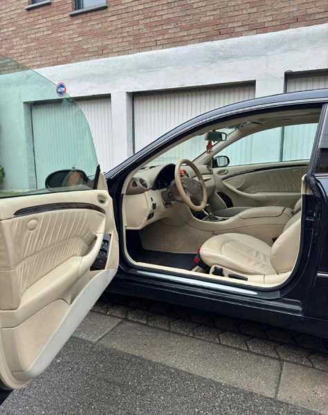 Mercedes-Benz Clk (2) 200 KOMPRESSOR ELEGANCE