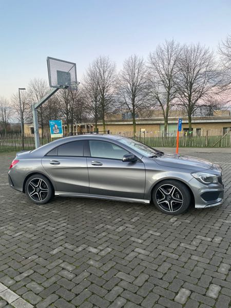 Mercedes-Benz Cla 180 CDI BUSINESS EXECUTIVE 7G-DCT