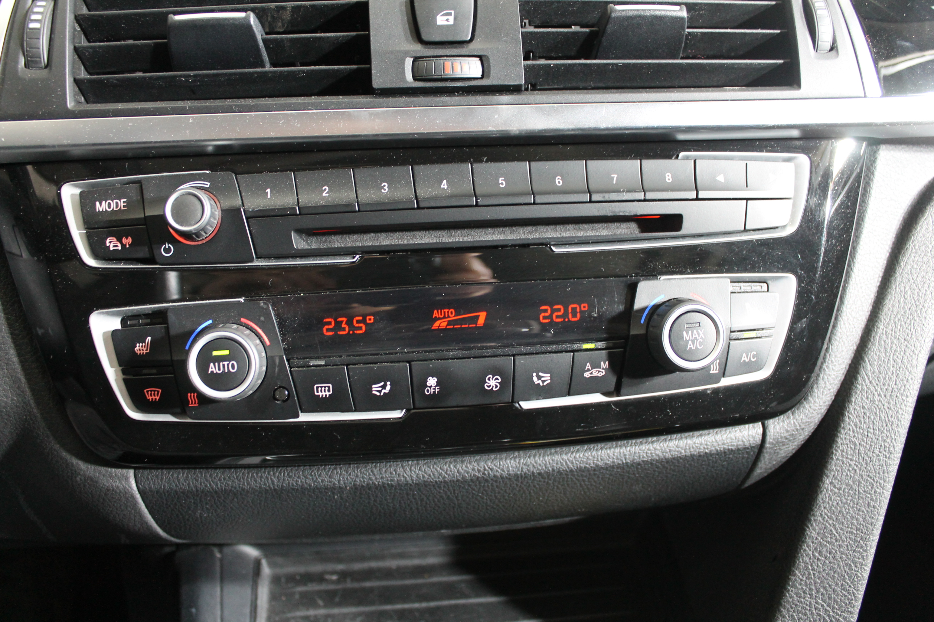 Bmw Serie 3 (F30) (2) 318I 136 M SPORT