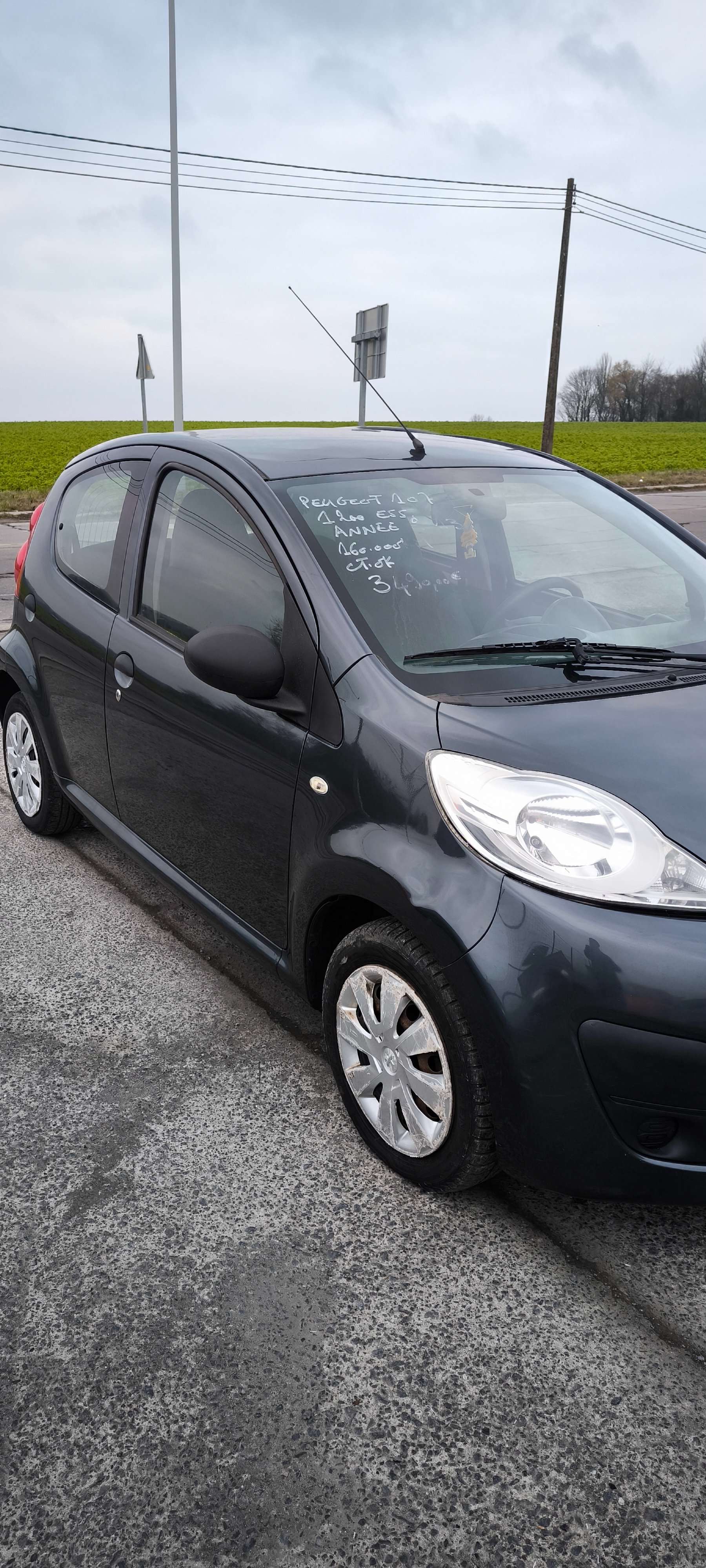 Peugeot 107 1100 essence 5 portes