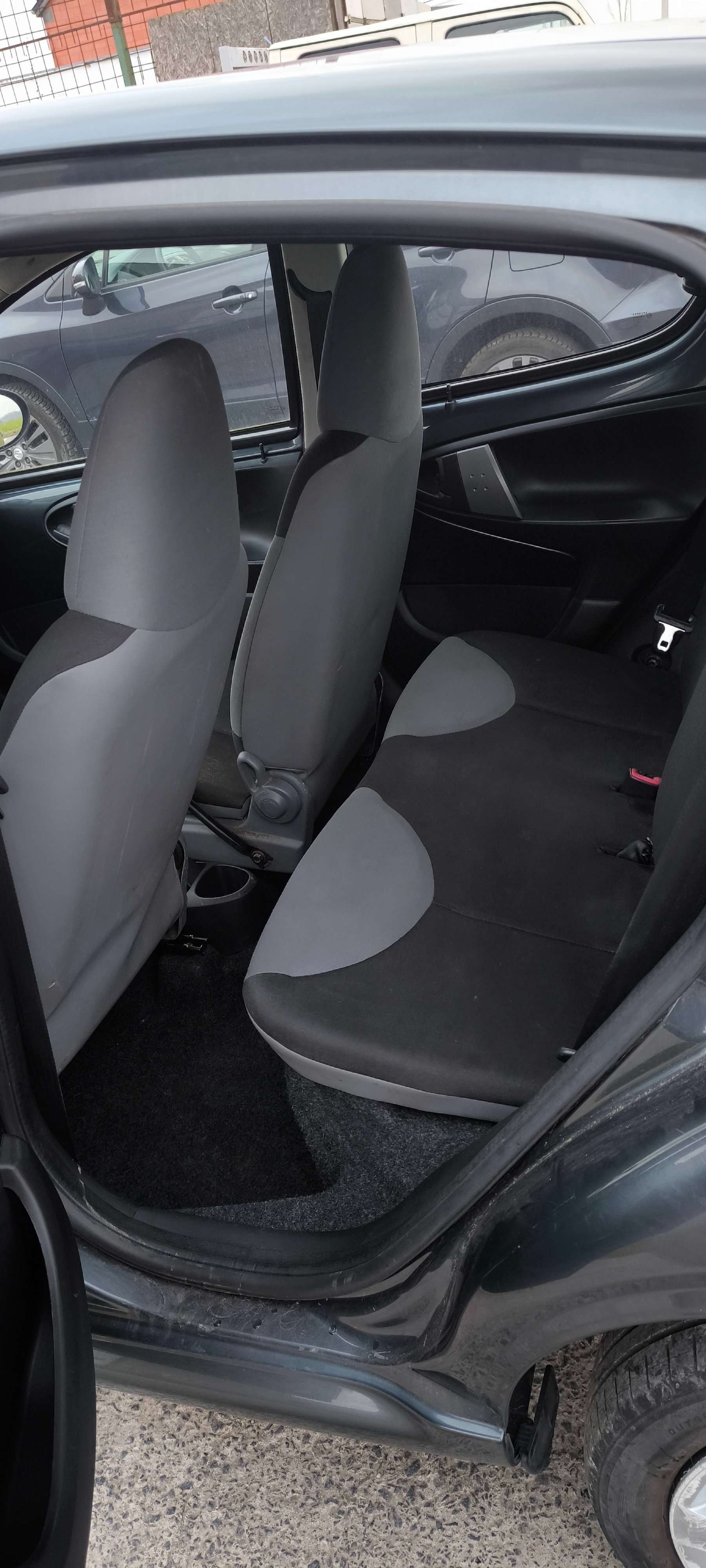 Peugeot 107 1100 essence 5 portes