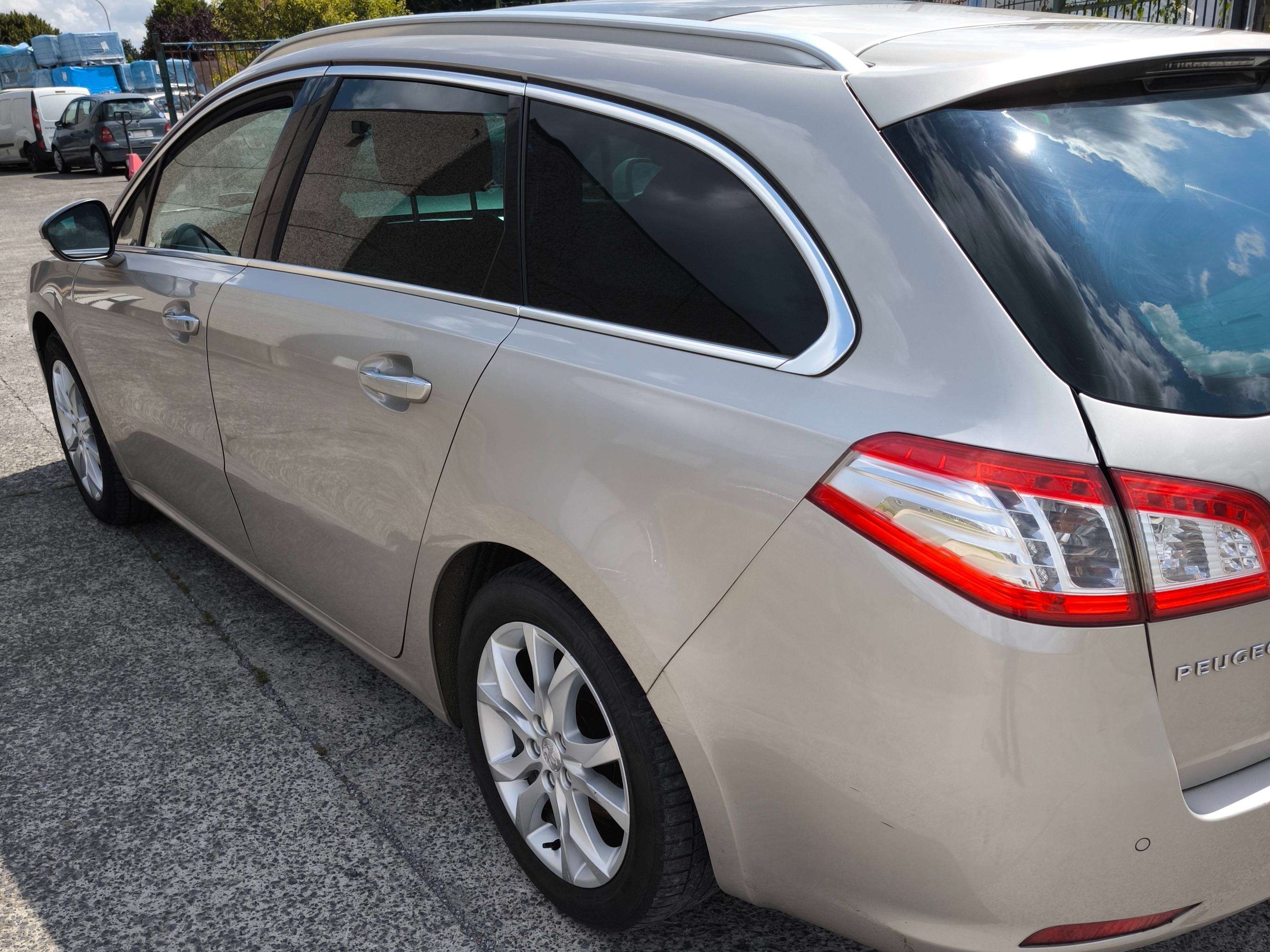 Peugeot 508 Peugeot 508 1600 hdi boite automatique 110 cv