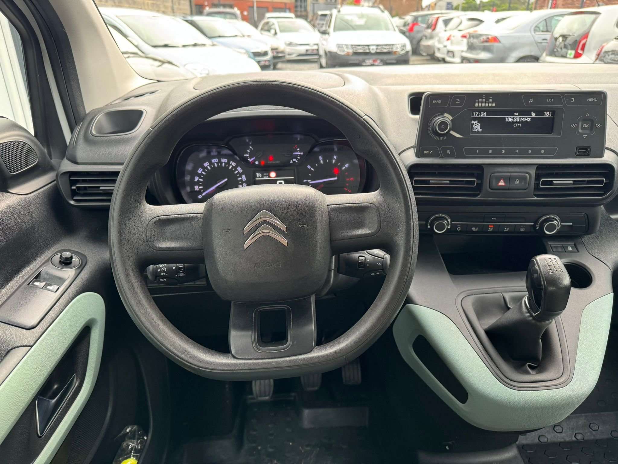 Citroen Berlingo 1.5 BlueHDi 5 Places / 1e Main / Entretien + CT + Garantie 1 an