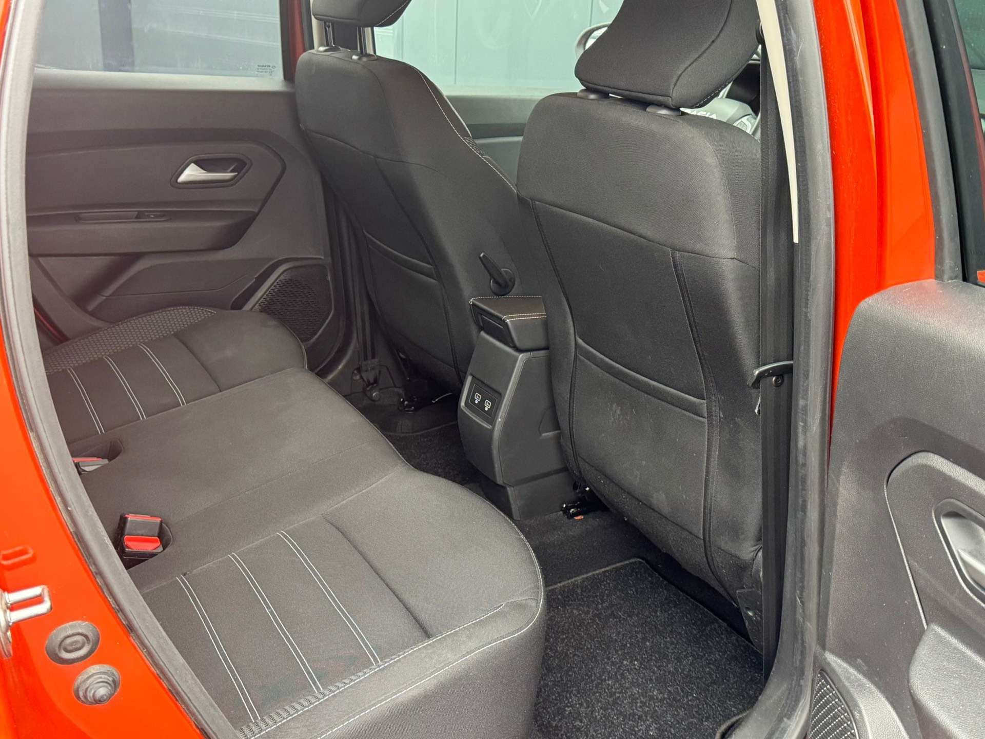 Dacia Duster 1.3 TCe / BOITE AUTOMATIQUE // GPS // GARANTIE