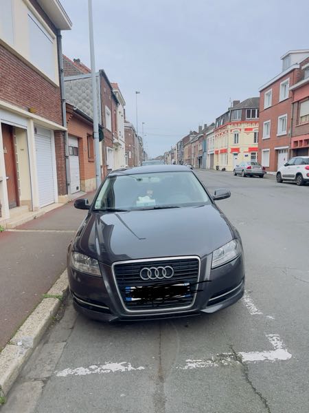 Audi A3 III SPORTBACK 1.6 TDI 105 AMBIENTE
