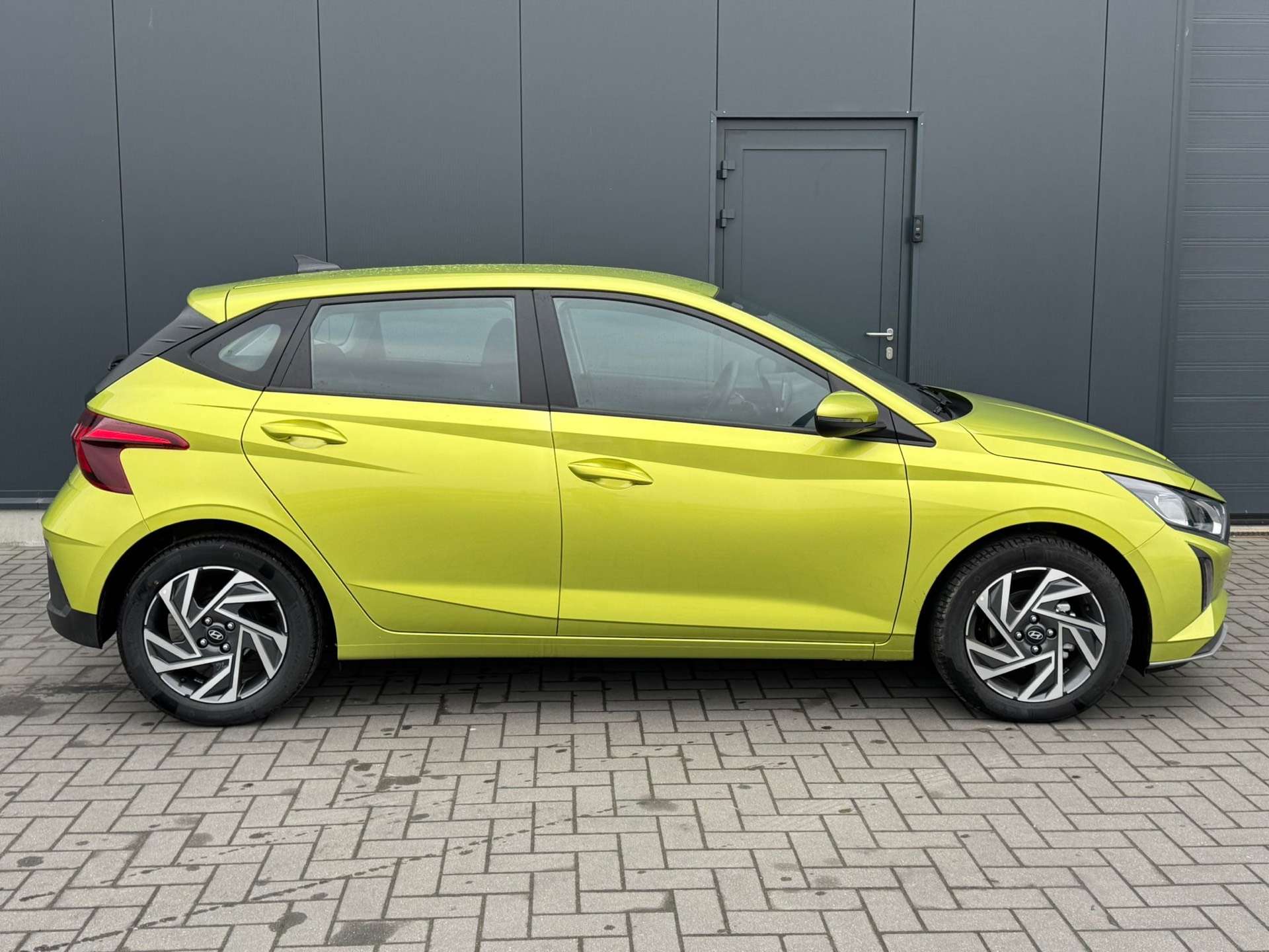 Hyundai i20 1.2i /AIRCO/PDC/CAMERA/NEUF/GARANTIE CONSTRUCTEUR