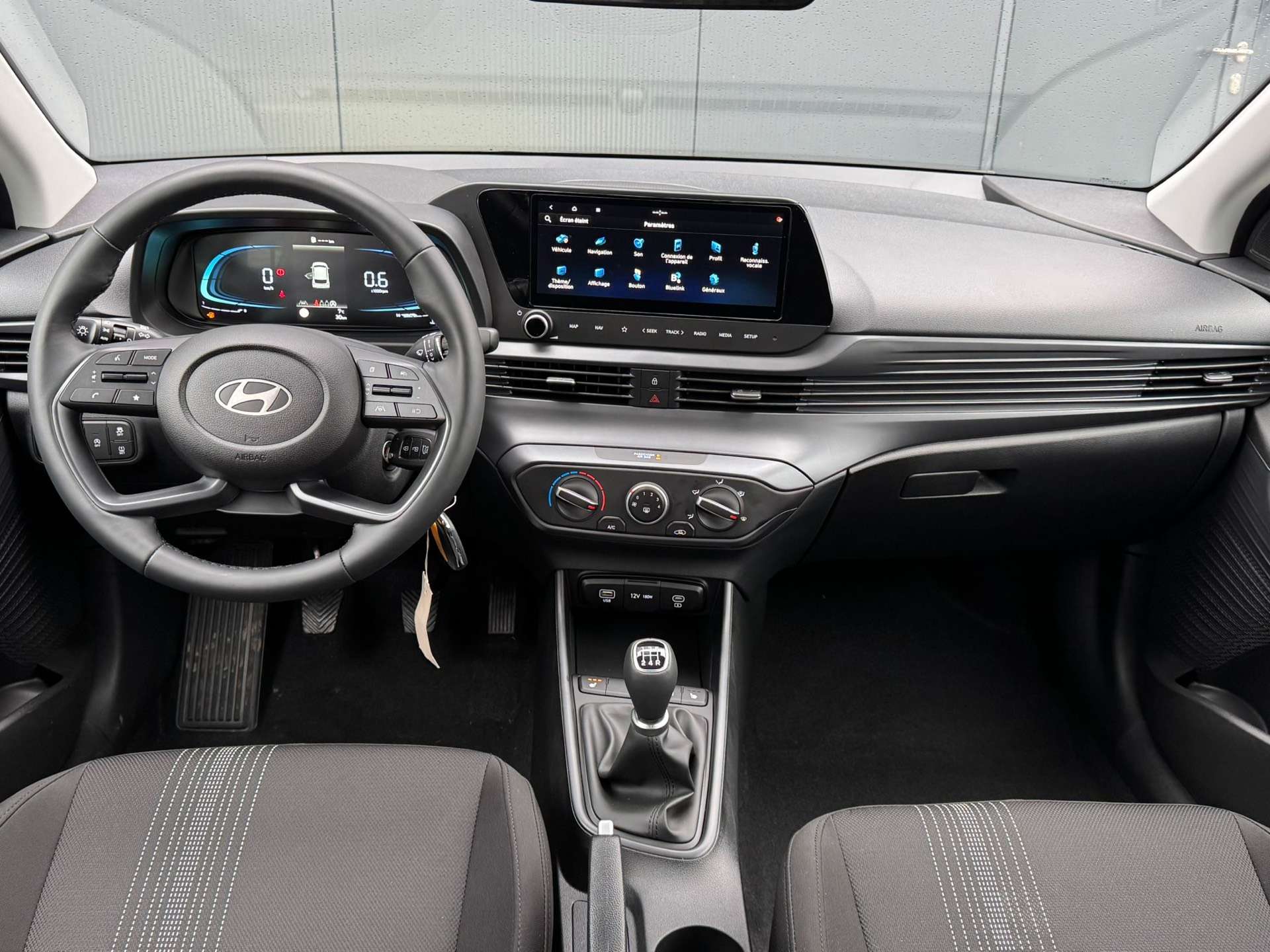 Hyundai i20 1.2i /AIRCO/PDC/CAMERA/NEUF/GARANTIE CONSTRUCTEUR