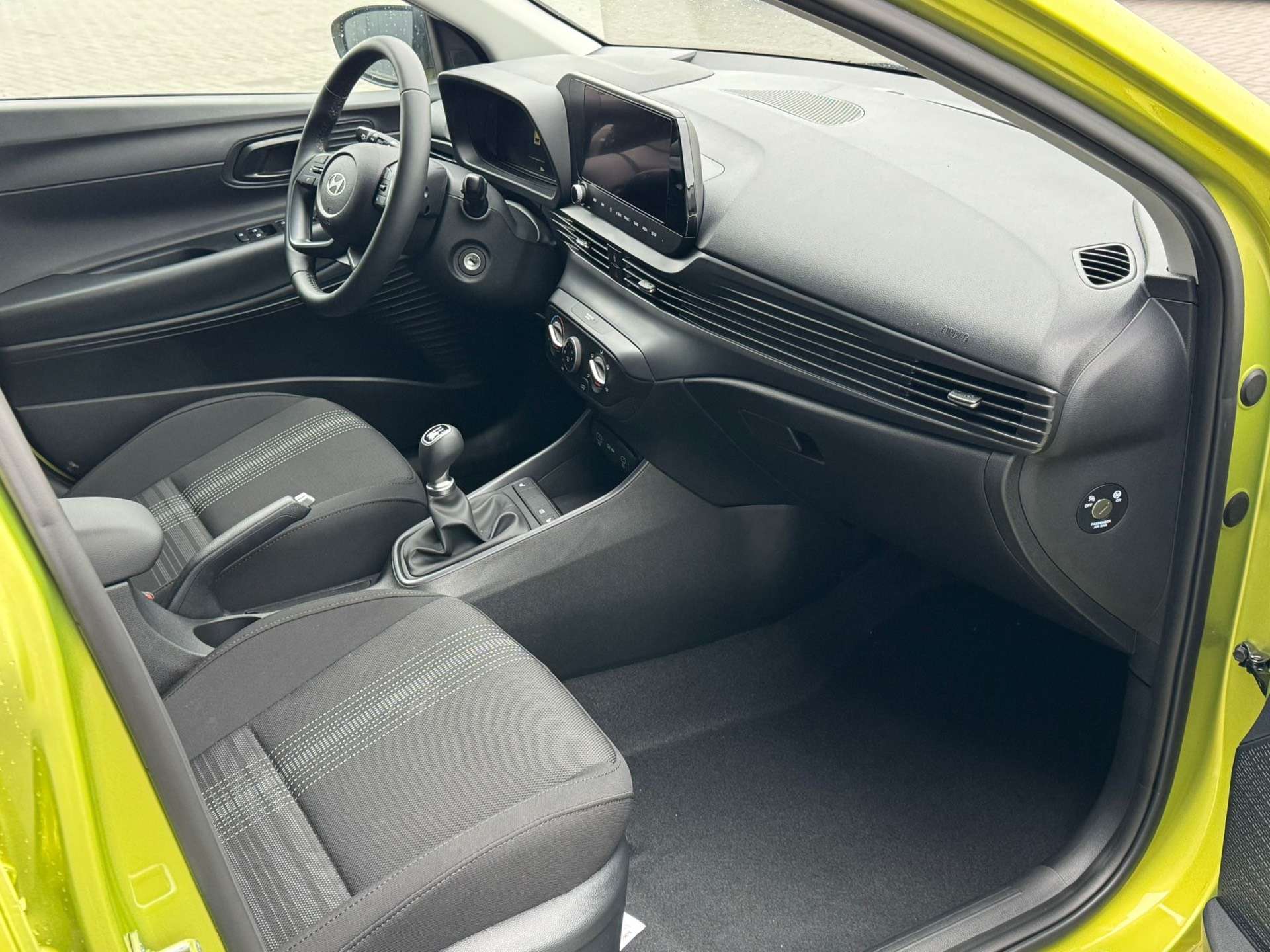 Hyundai i20 1.2i /AIRCO/PDC/CAMERA/NEUF/GARANTIE CONSTRUCTEUR