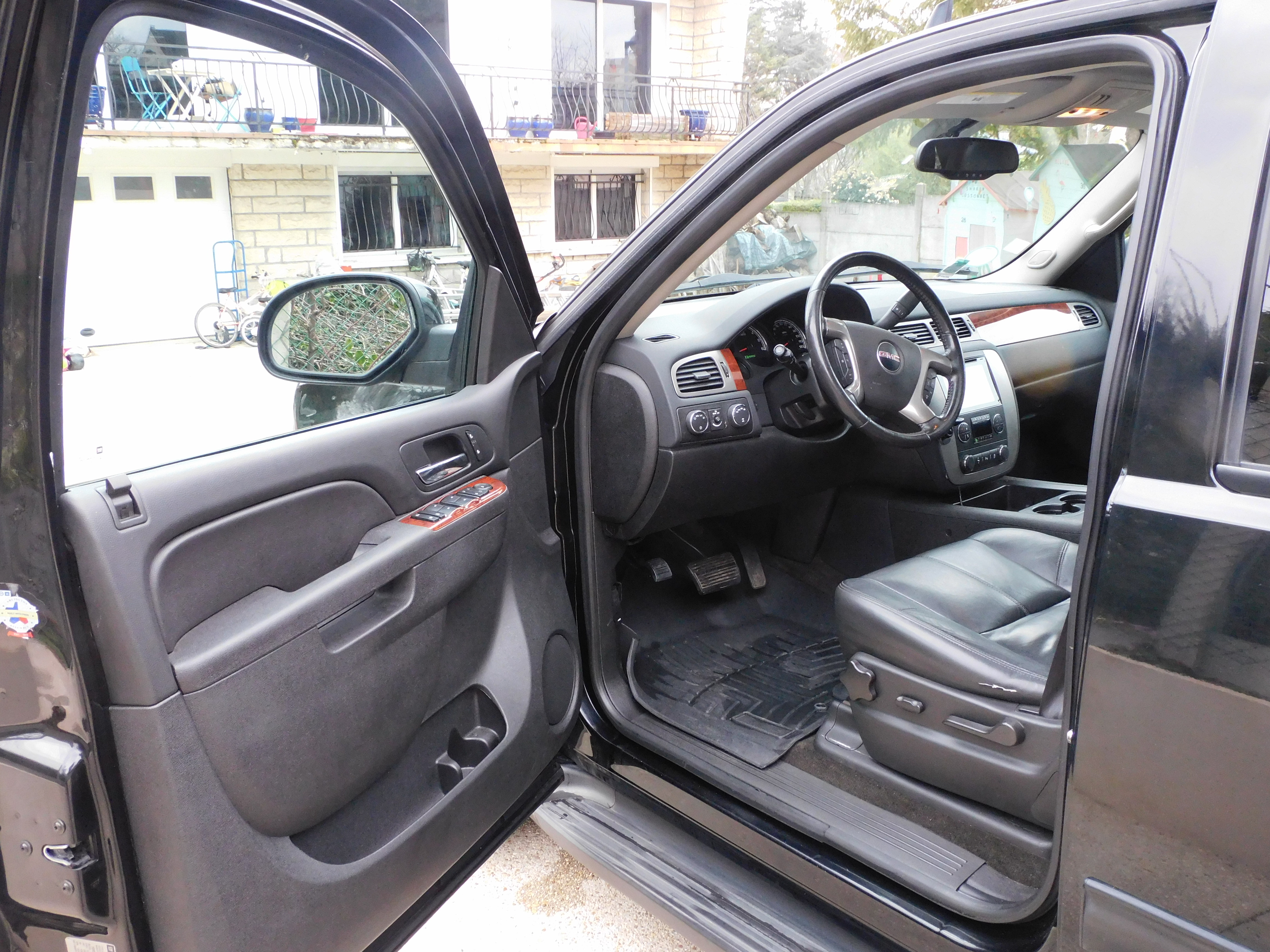 GMC Yukon hybrid