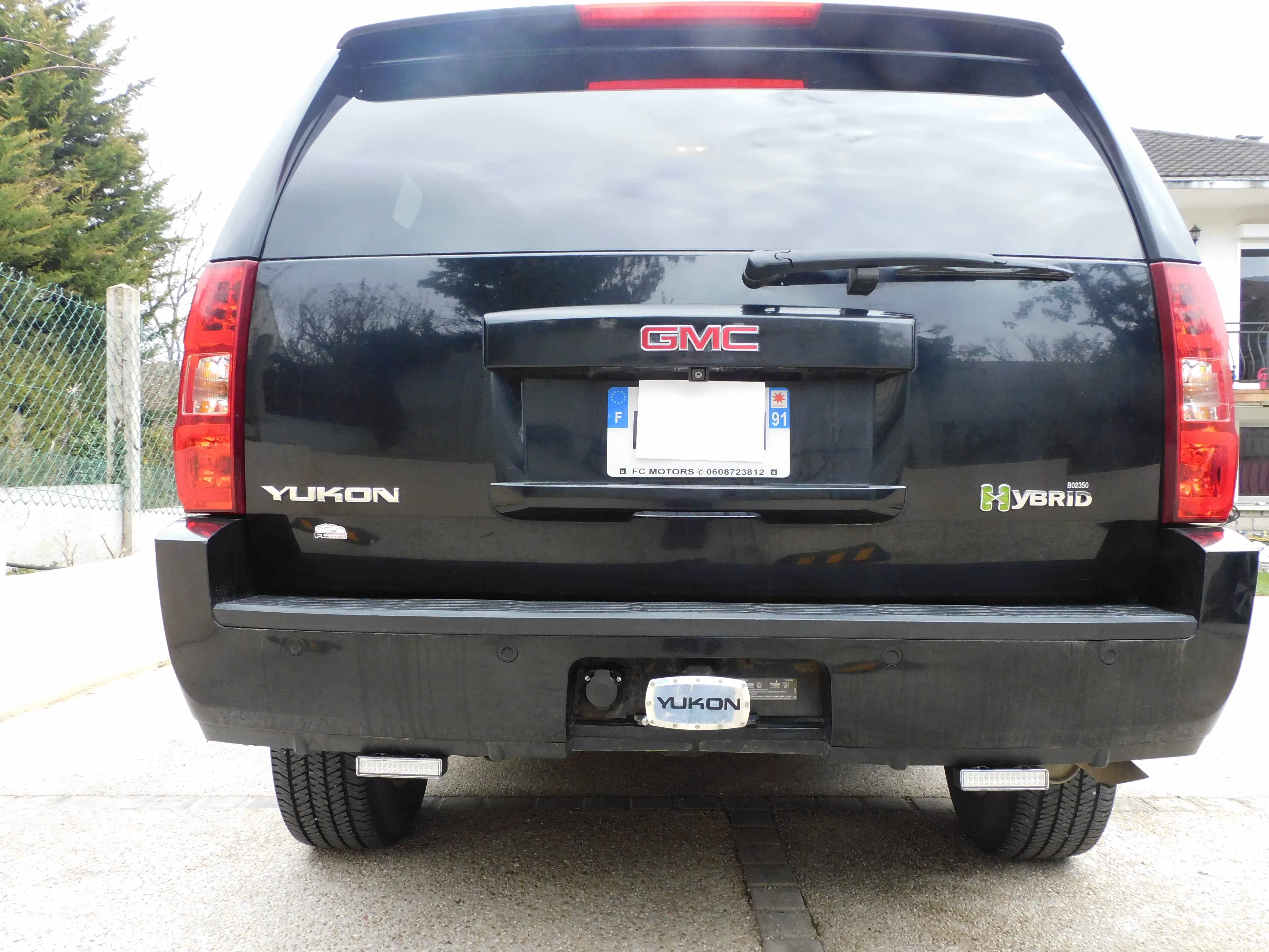 GMC Yukon hybrid