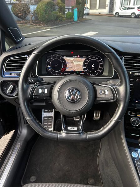 Volkswagen Golf VII (2) 2.0 TSI 310 BLUEMOTION TECHNOLOGY R 4MOTION DSG7 5P