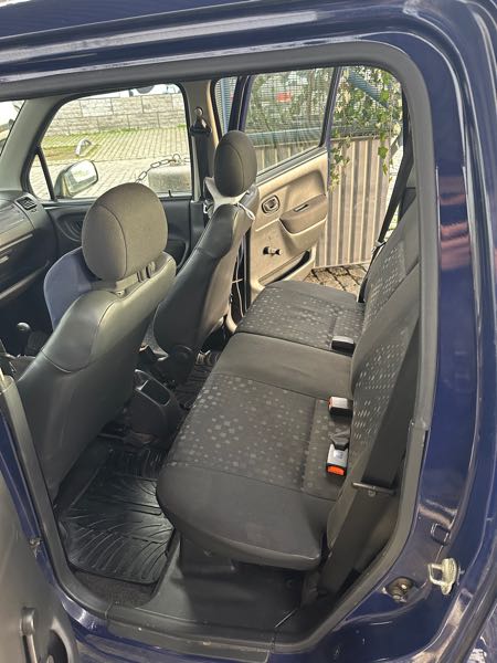 Opel Agila Opel Agila 1.0i XEP 12v Enjoy