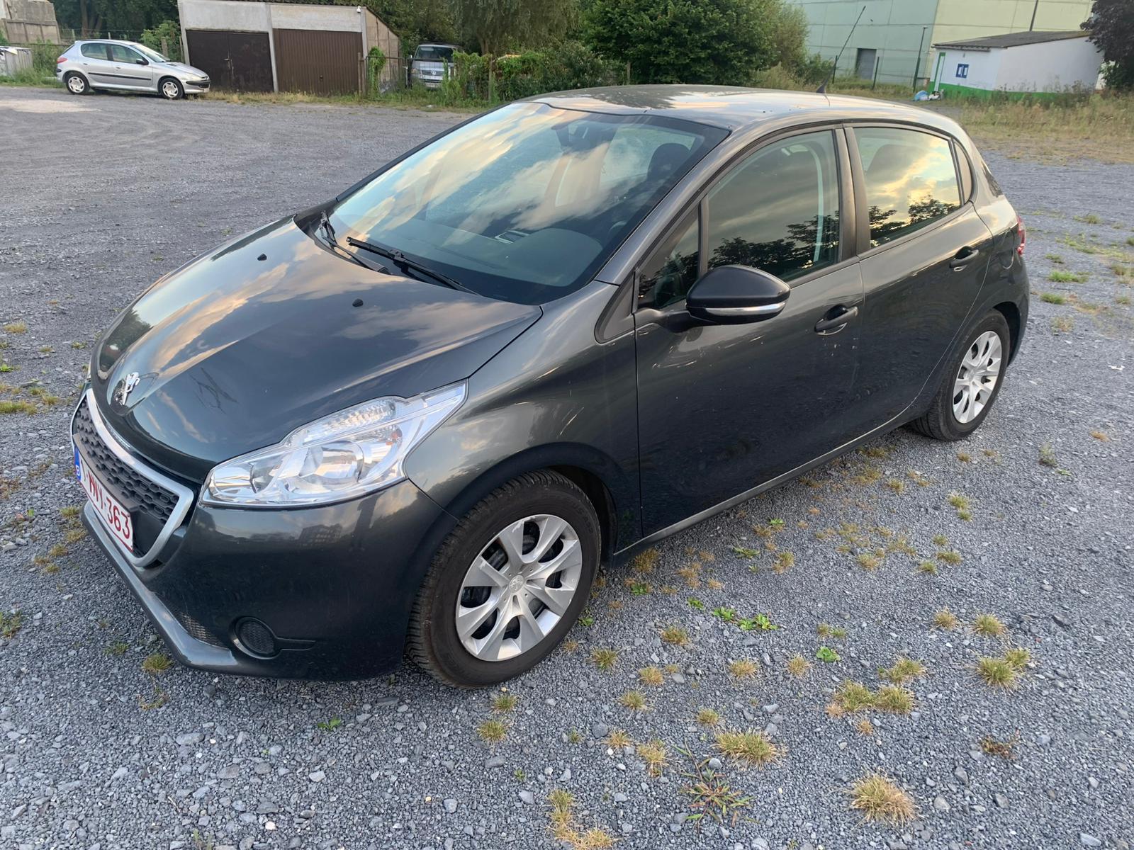 Peugeot 208 (2) 1.2 PURETECH 68 ACTIVE 5P