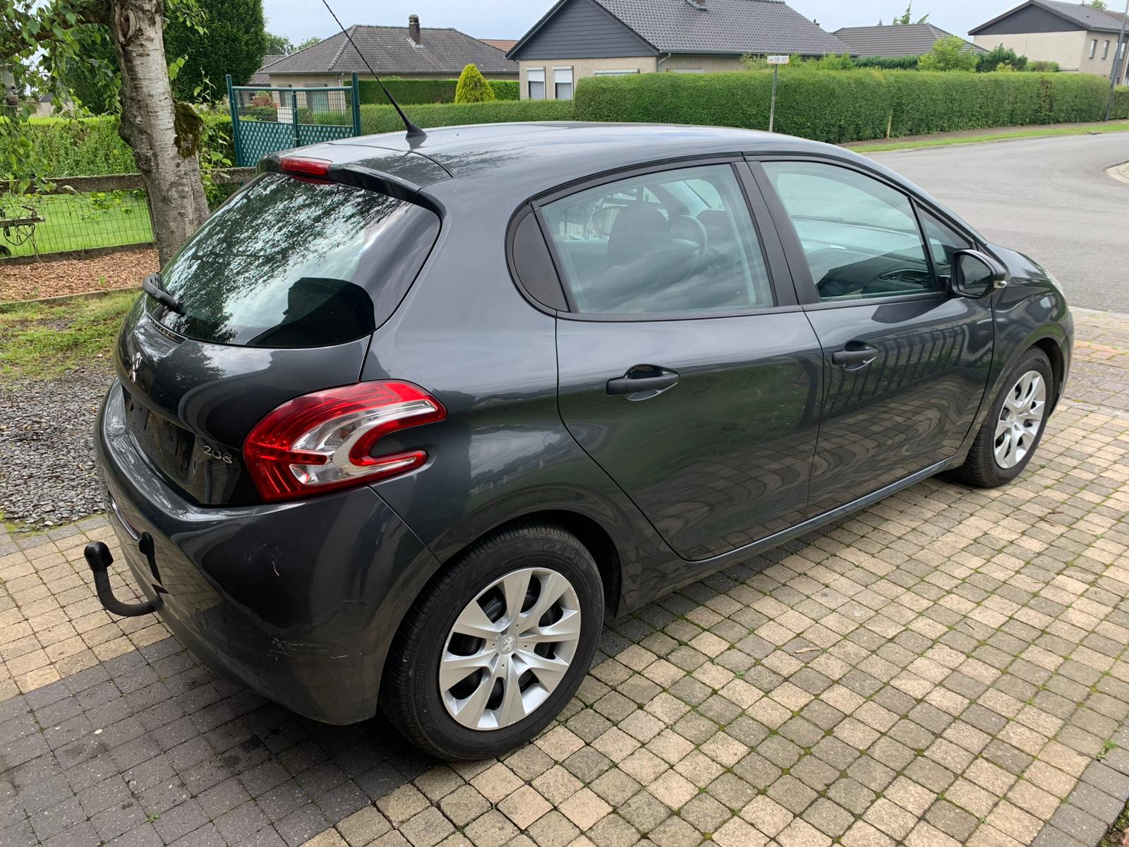 Peugeot 208 (2) 1.2 PURETECH 68 ACTIVE 5P