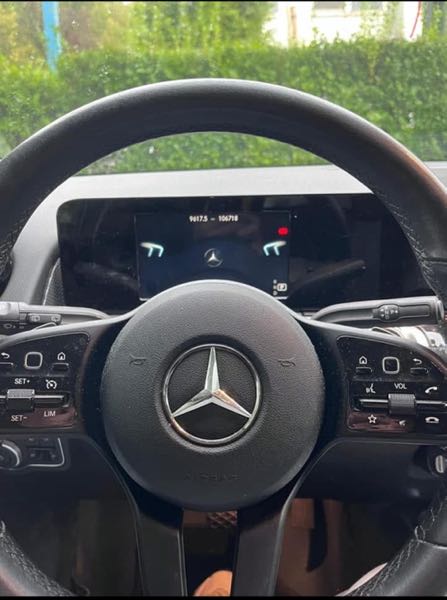 Mercedes-Benz Glb 200 D PROGRESSIVE LINE