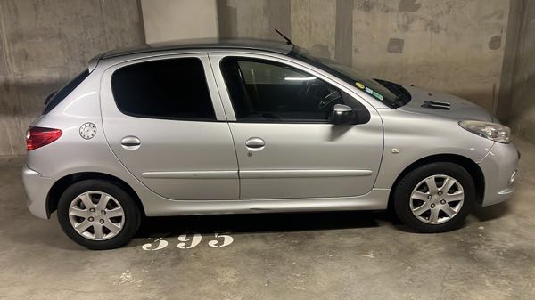 Peugeot 206+ 1.4 75 PACK TRENDY 3P