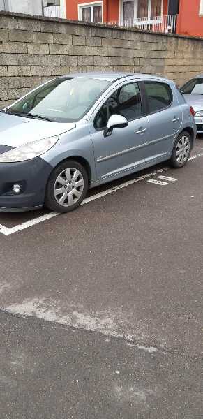 Peugeot 207 1.6 HDI 16V 90 URBAN 5P