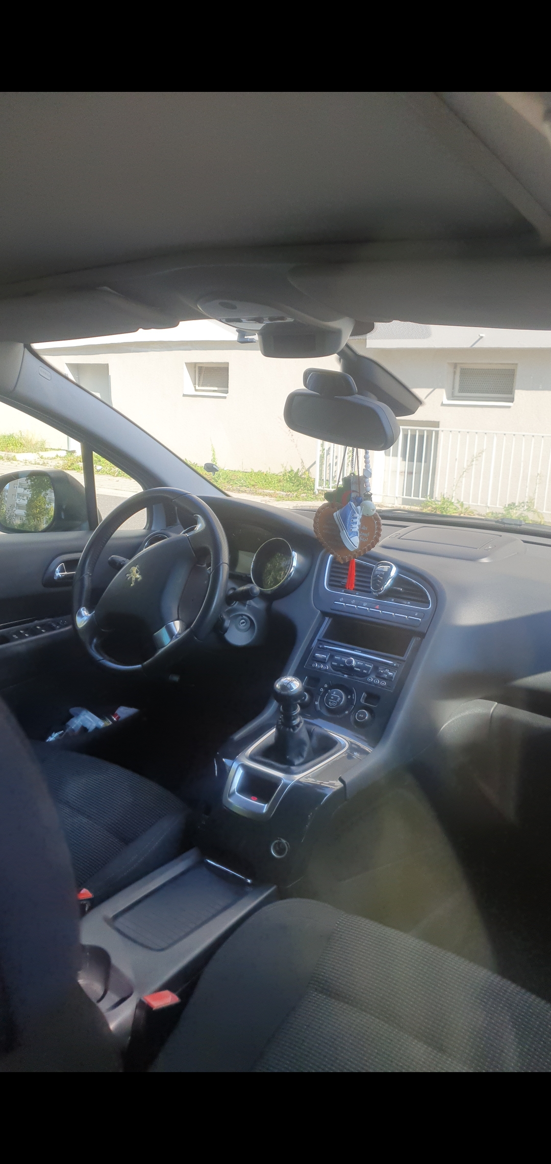 Peugeot 5008 II 2.0 BLUEHDI 150 S&amp;S ALLURE