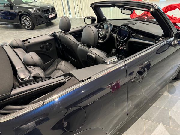 Mini Cabriolet III (2) CABRIOLET 1.5 COOPER ESSENTIAL 136 BVA7