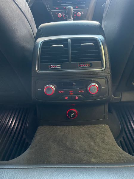 Audi A6 IV (2) AVANT 2.0 TDI 150 ULTRA AMBITION LUXE S TRONIC