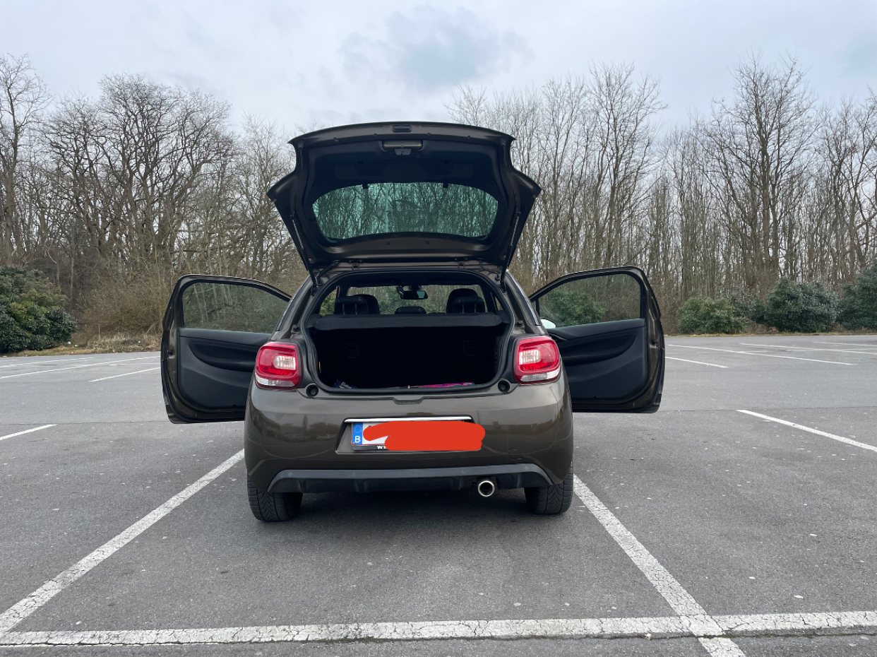 Citroen Ds3 (2) 1.6 E-HDI 90 SO CHIC