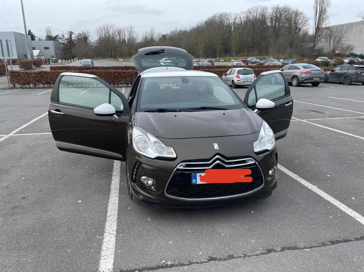Citroen Ds3 (2) 1.6 E-HDI 90 SO CHIC