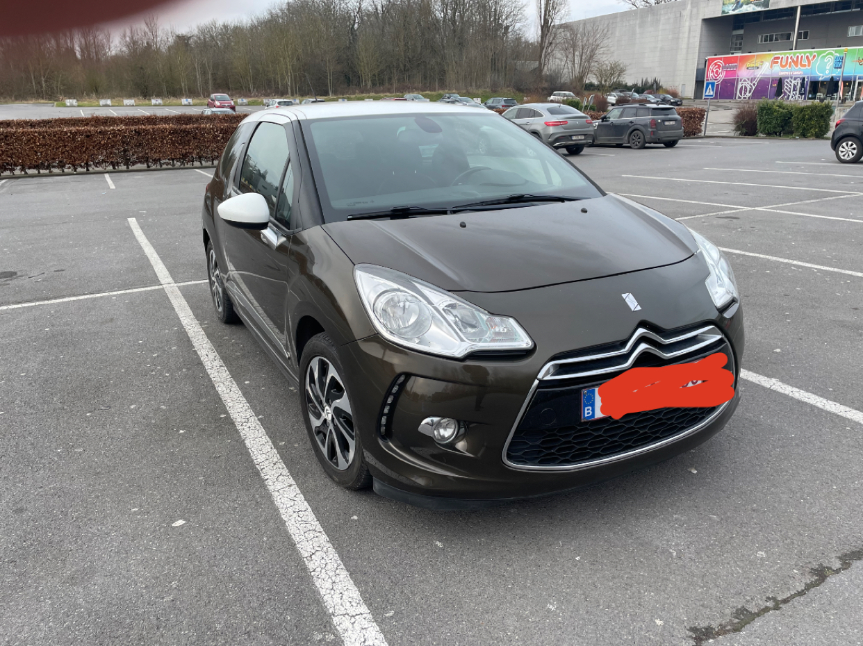 Citroen Ds3 (2) 1.6 E-HDI 90 SO CHIC
