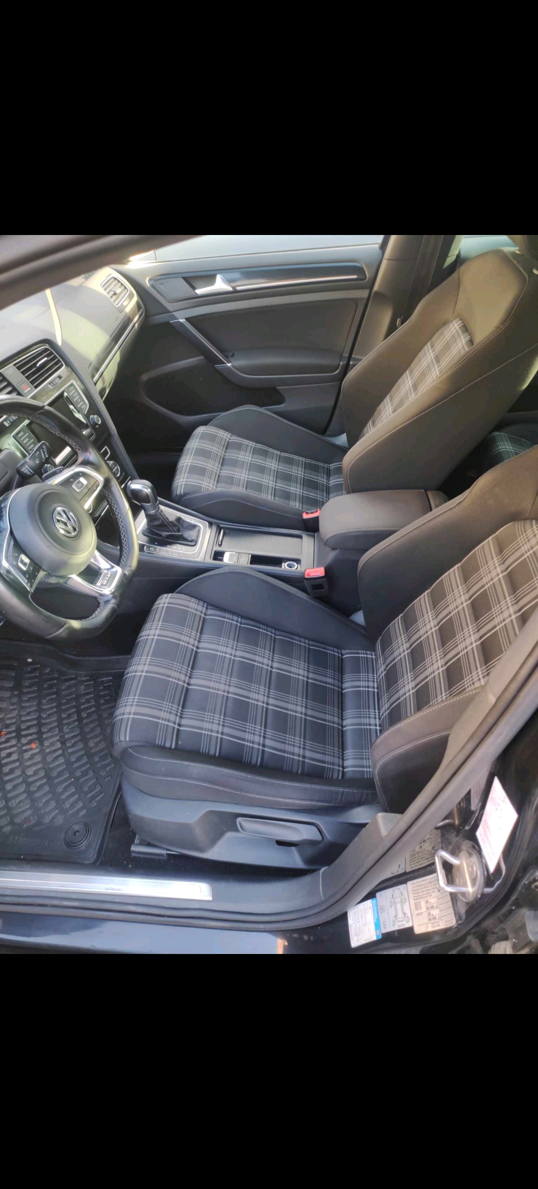 Volkswagen Golf VII (2) 2.0 TDI 184 BLUEMOTION TECHNOLOGY GTD DSG7 5P
