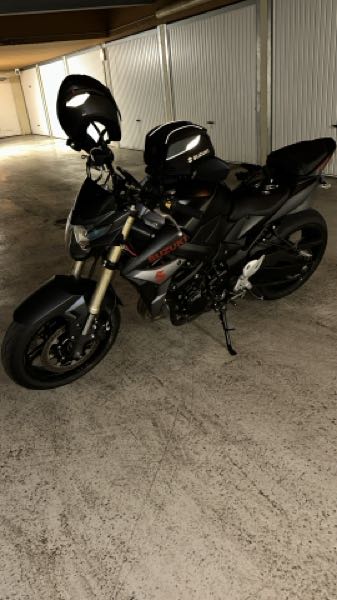 SUZUKI GSR ONE EDITION ABS