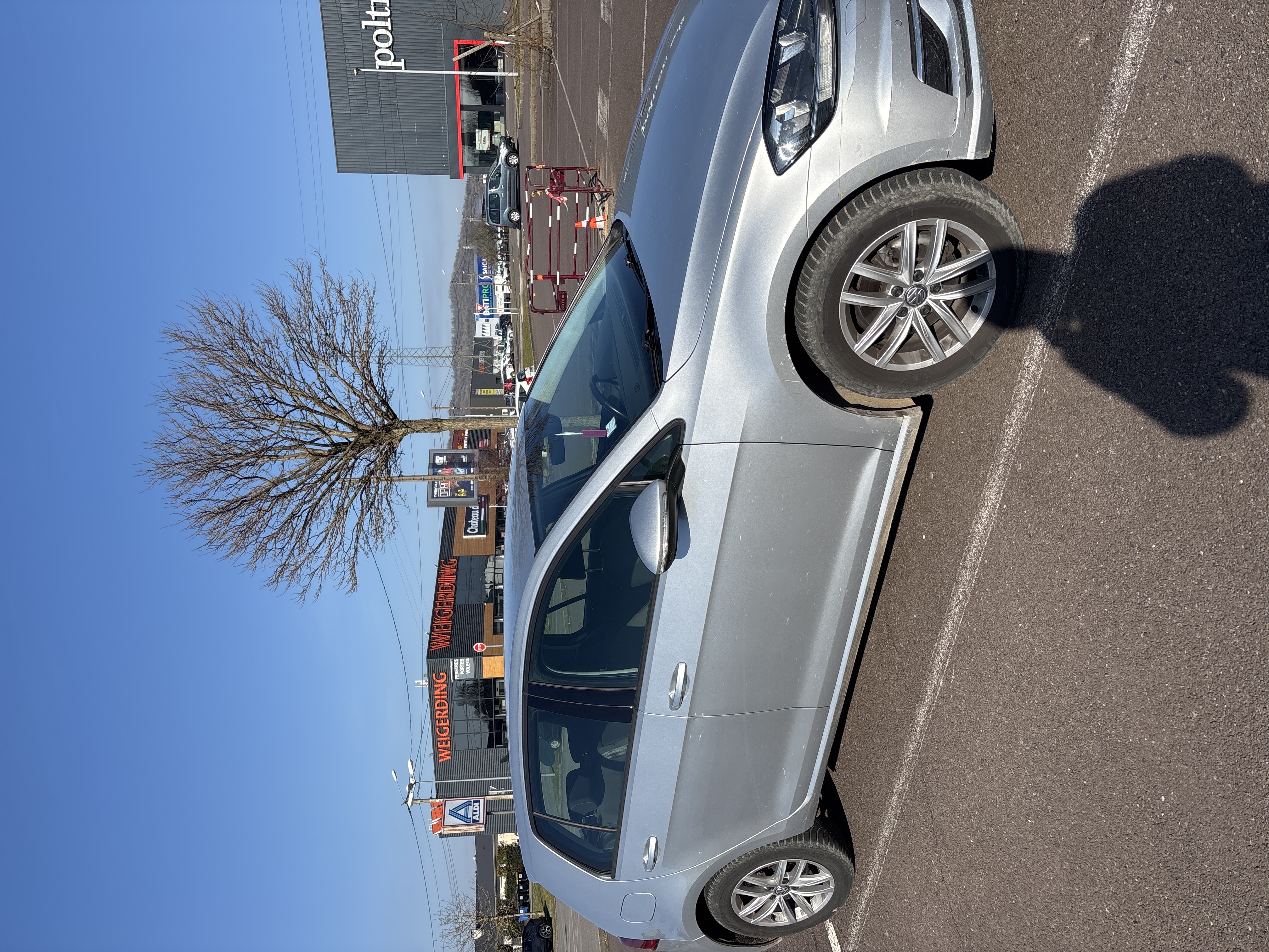 Volkswagen Golf VII (2) 1.6 TDI 115 CONFORT BUSINESS 5P