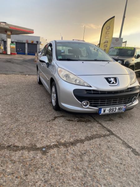 Peugeot 207 207 1.4 ESSENCE SPORT ATMO