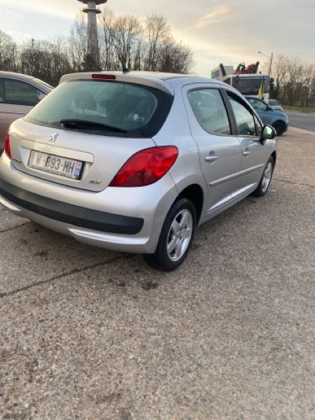 Peugeot 207 207 1.4 ESSENCE SPORT ATMO