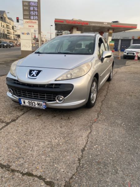 Peugeot 207 207 1.4 ESSENCE SPORT ATMO