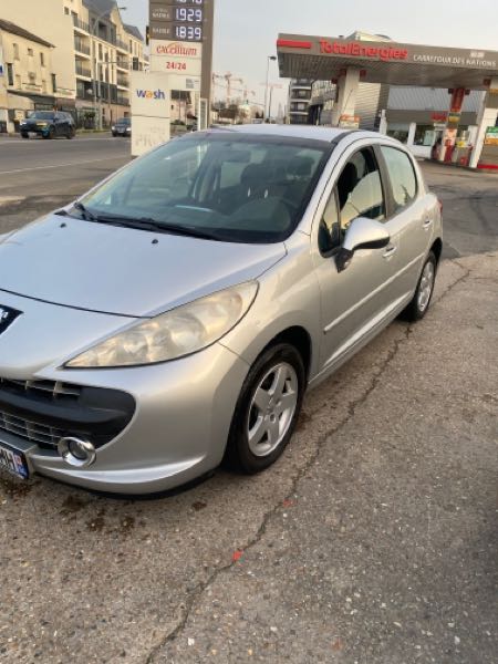 Peugeot 207 207 1.4 ESSENCE SPORT ATMO