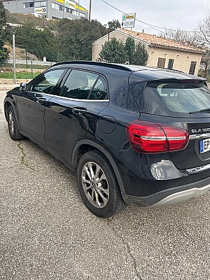 Mercedes-Benz Gla GLA 180D