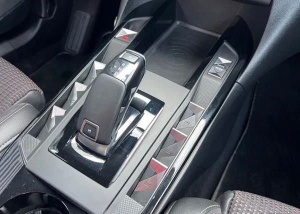 Ds 3 Crossback PureTech 130ch Performance Line + Automatique 109g