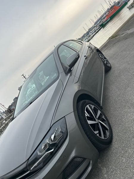Volkswagen Polo VI 1.0 65 CONNECT