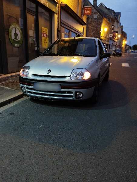 Renault Clio II 1.4 RTE 5P