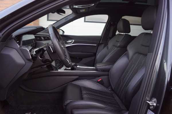 Audi E-tron audi e-tron 50 313ch
