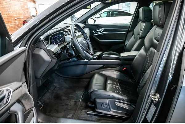 Audi E-tron audi e-tron 50 313ch