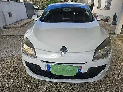 Renault Megane III (2) COUPE 1.4 TCE 130 DYNAMIQUE