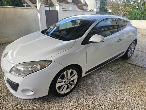 Renault Megane III (2) COUPE 1.4 TCE 130 DYNAMIQUE