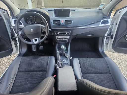 Renault Megane III (2) COUPE 1.4 TCE 130 DYNAMIQUE