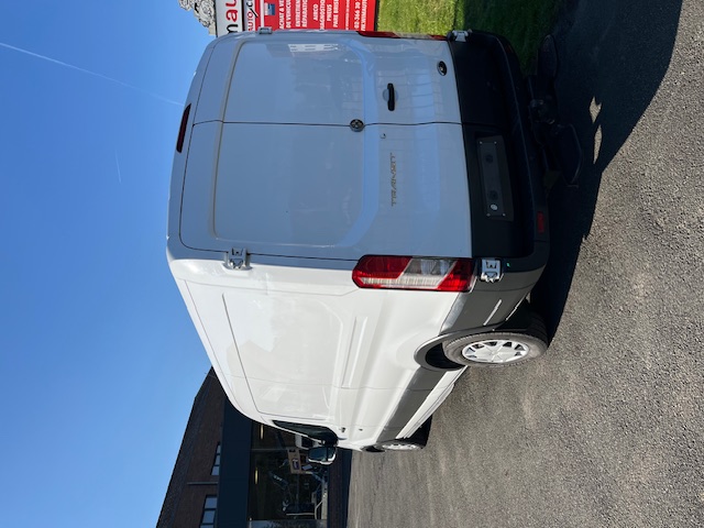 Ford Transit IV (2) 2.0 ECOBLUE 130 350 L2H3 FWD AMBIENTE HDT