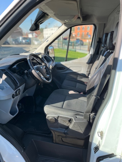Ford Transit IV (2) 2.0 ECOBLUE 130 350 L2H3 FWD AMBIENTE HDT