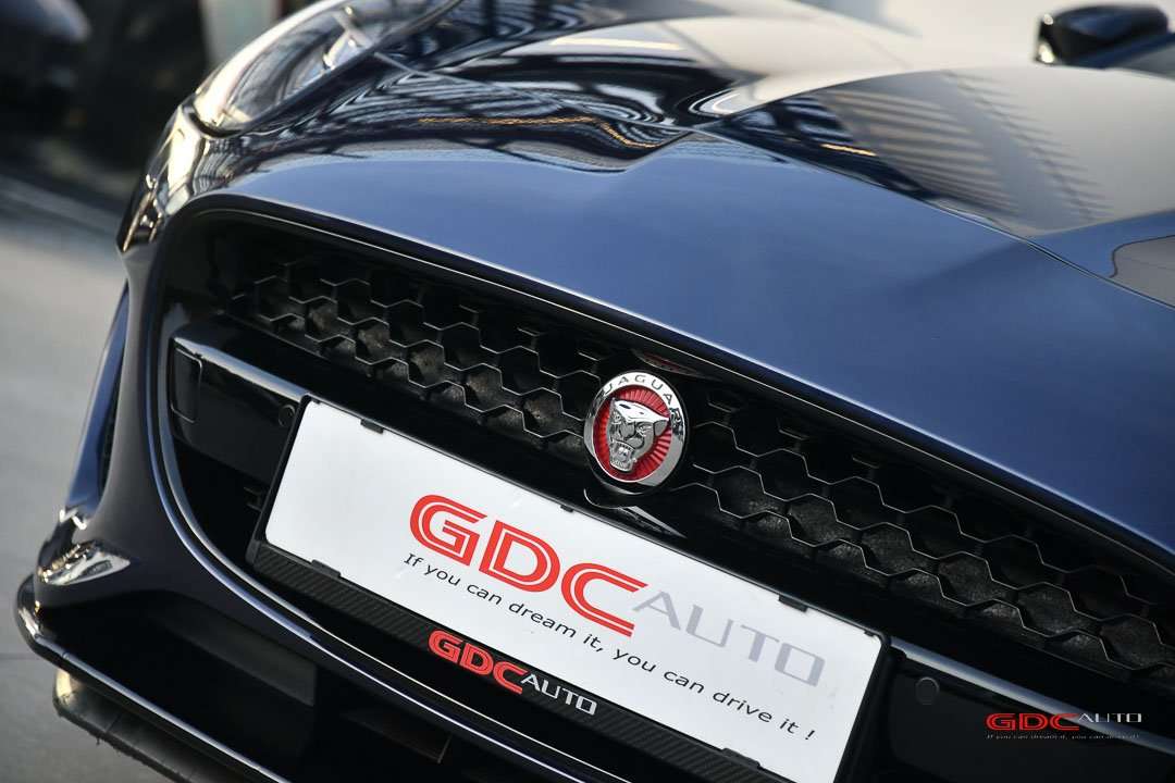 Jaguar F-Type Coupé 2.0 i4