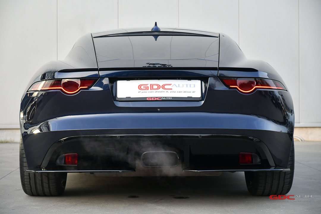 Jaguar F-Type Coupé 2.0 i4