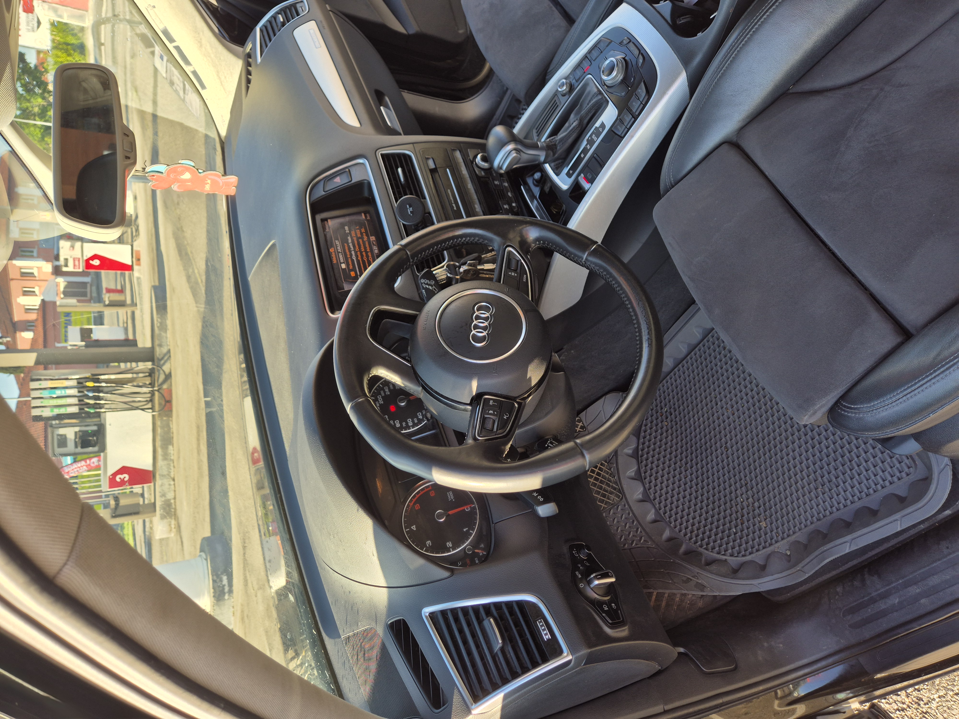 Audi Q5 (2) 2.0 TDI 177 AMBITION LUXE QUATTRO S TRONIC 7