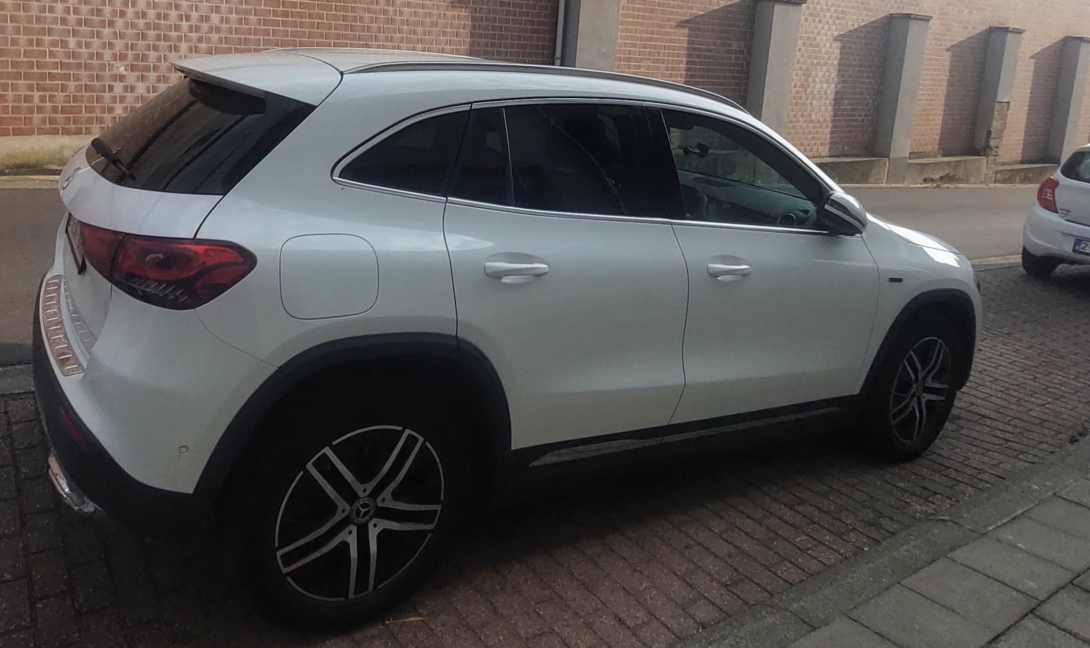 Mercedes-Benz Gla 250e hybride